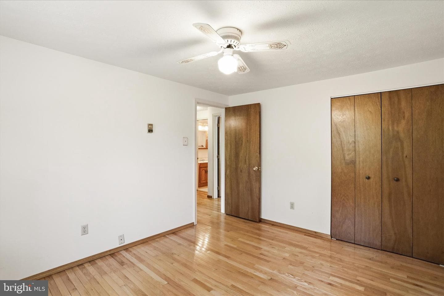 633 Halterman Drive photo 18