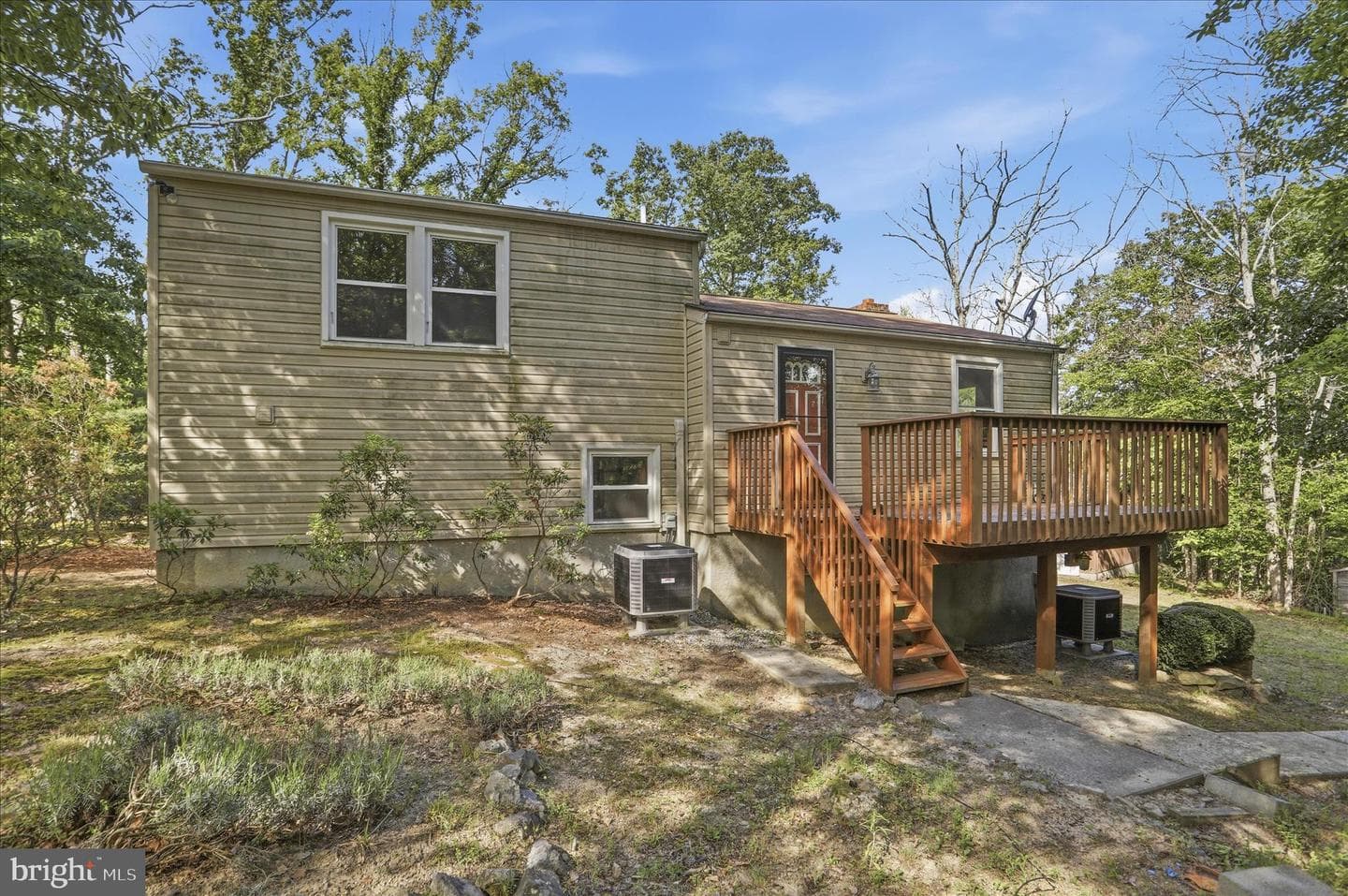 633 Halterman Drive photo 37