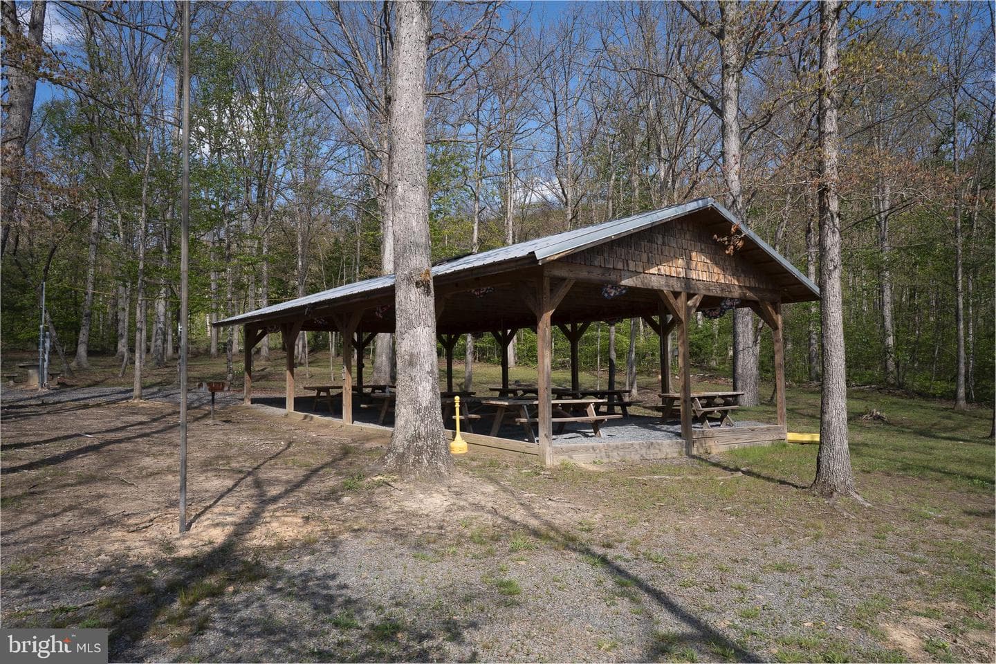 2614 Lake Ferndale Dr photo 60