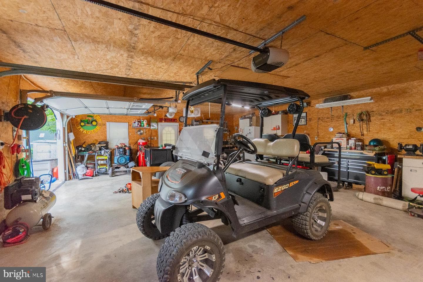 1227 Rolling Lane photo 23