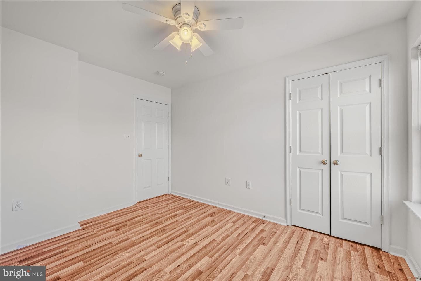 296 Kimberwicke Drive N photo 37