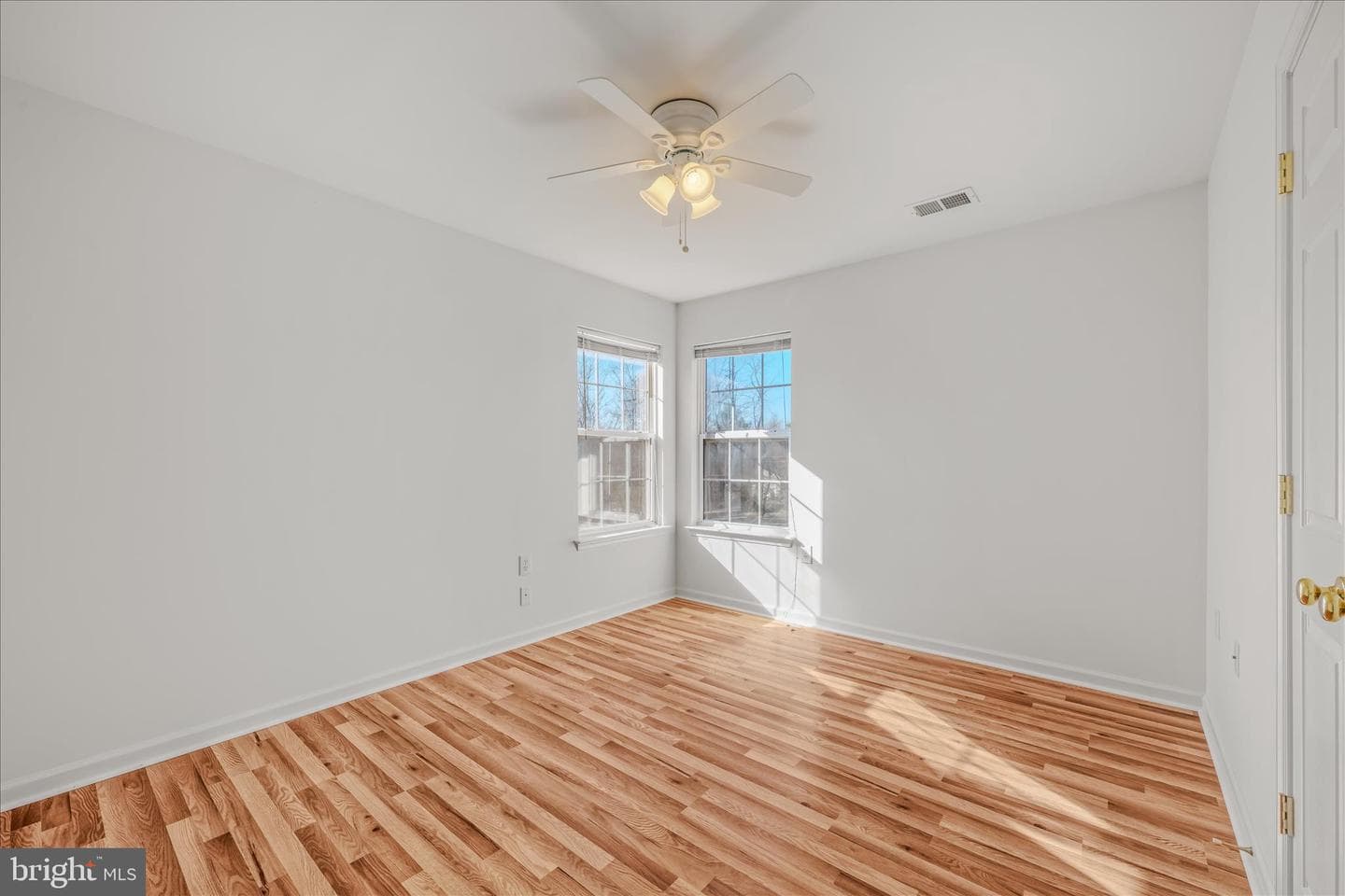 296 Kimberwicke Drive N photo 39
