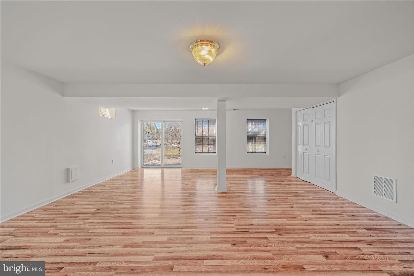 296 Kimberwicke Drive N photo 44