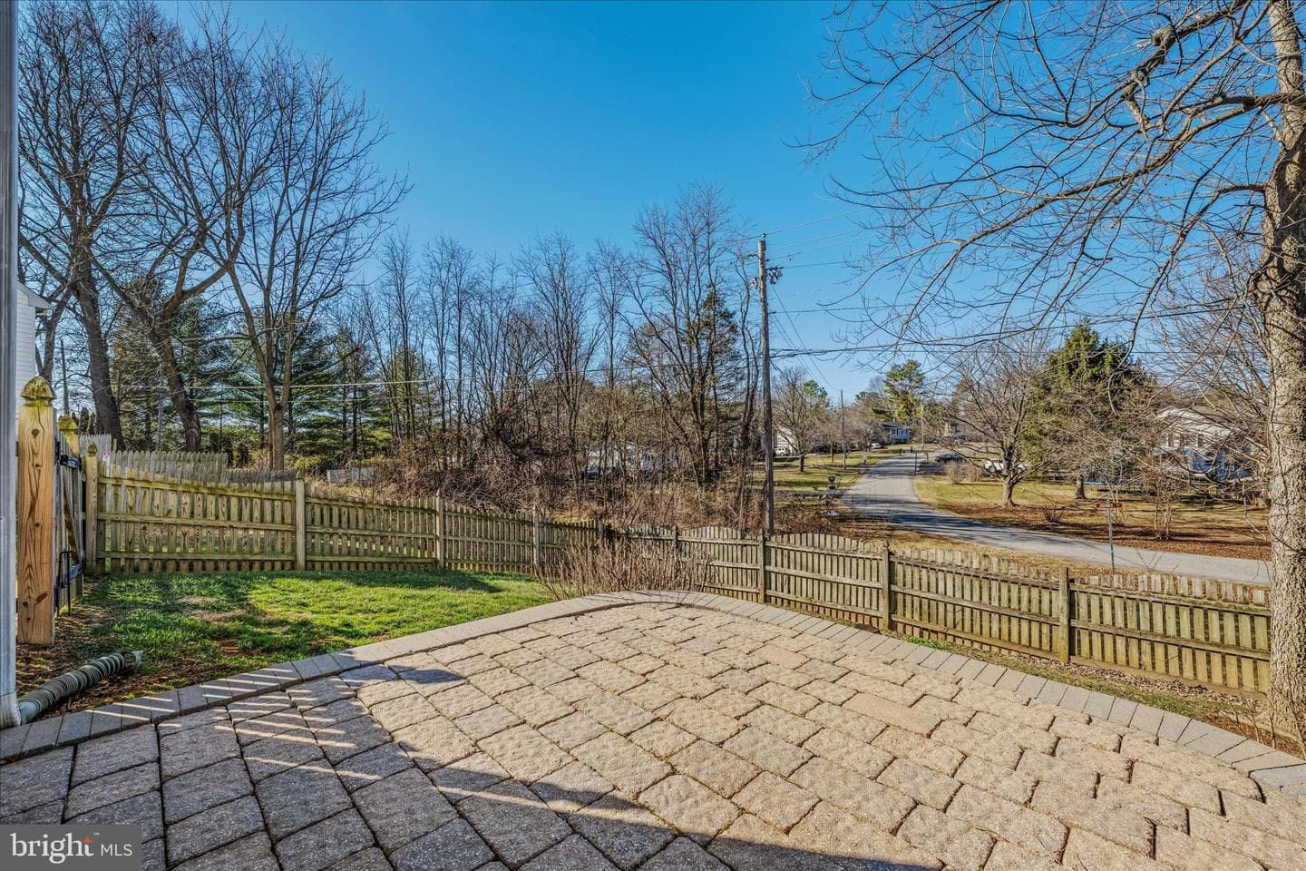 296 Kimberwicke Drive N photo 51