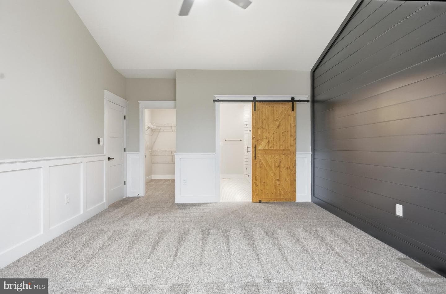 1035 Putnam Street photo 17