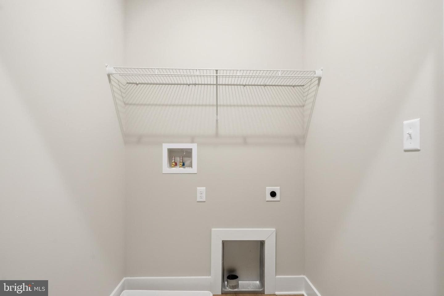 1035 Putnam Street photo 28