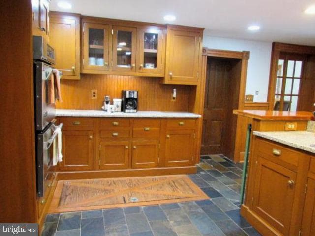 491 Washington St photo 24
