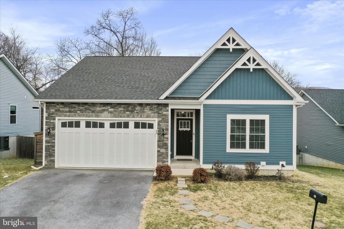 60 Village Circle