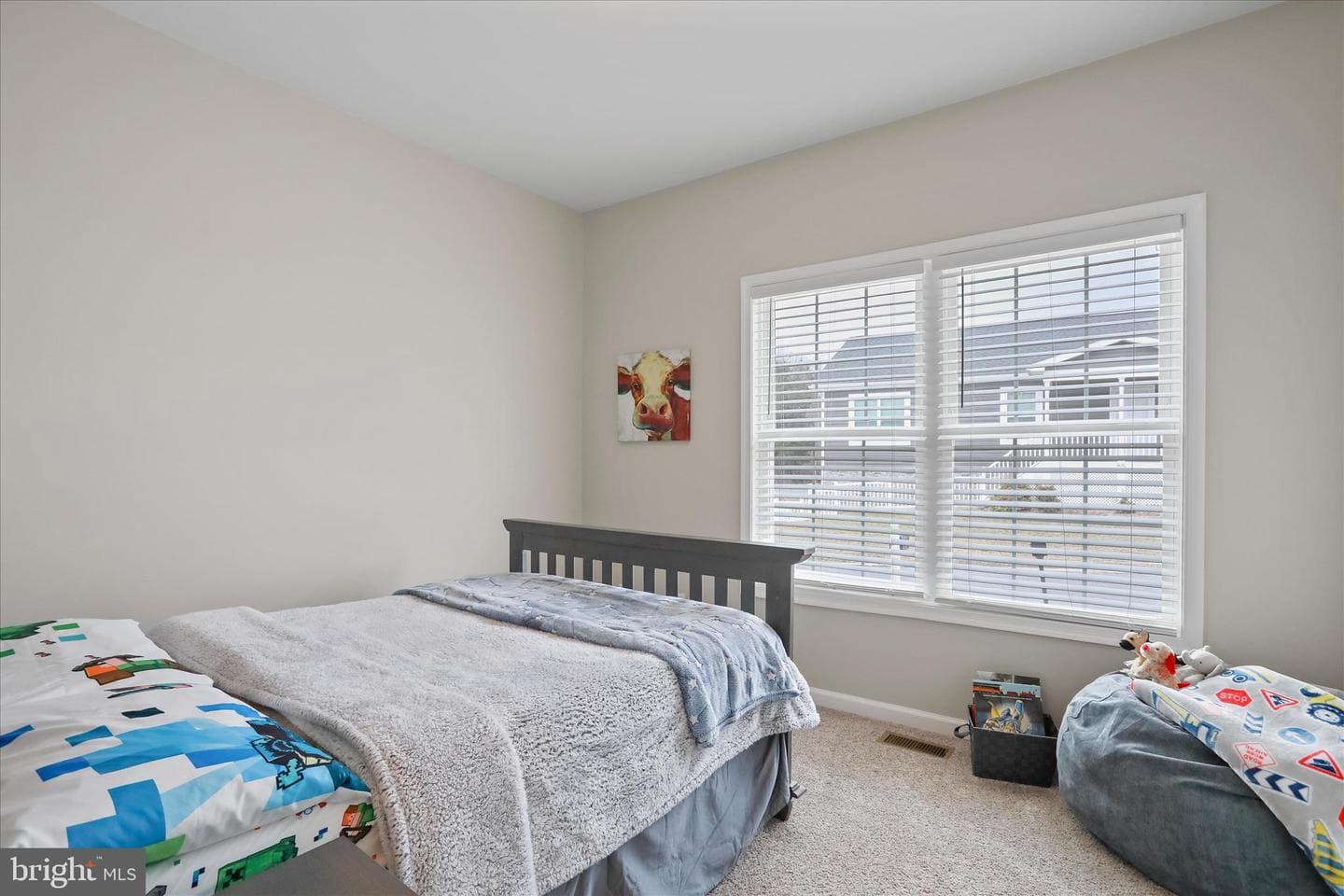 60 Village Circle photo 14