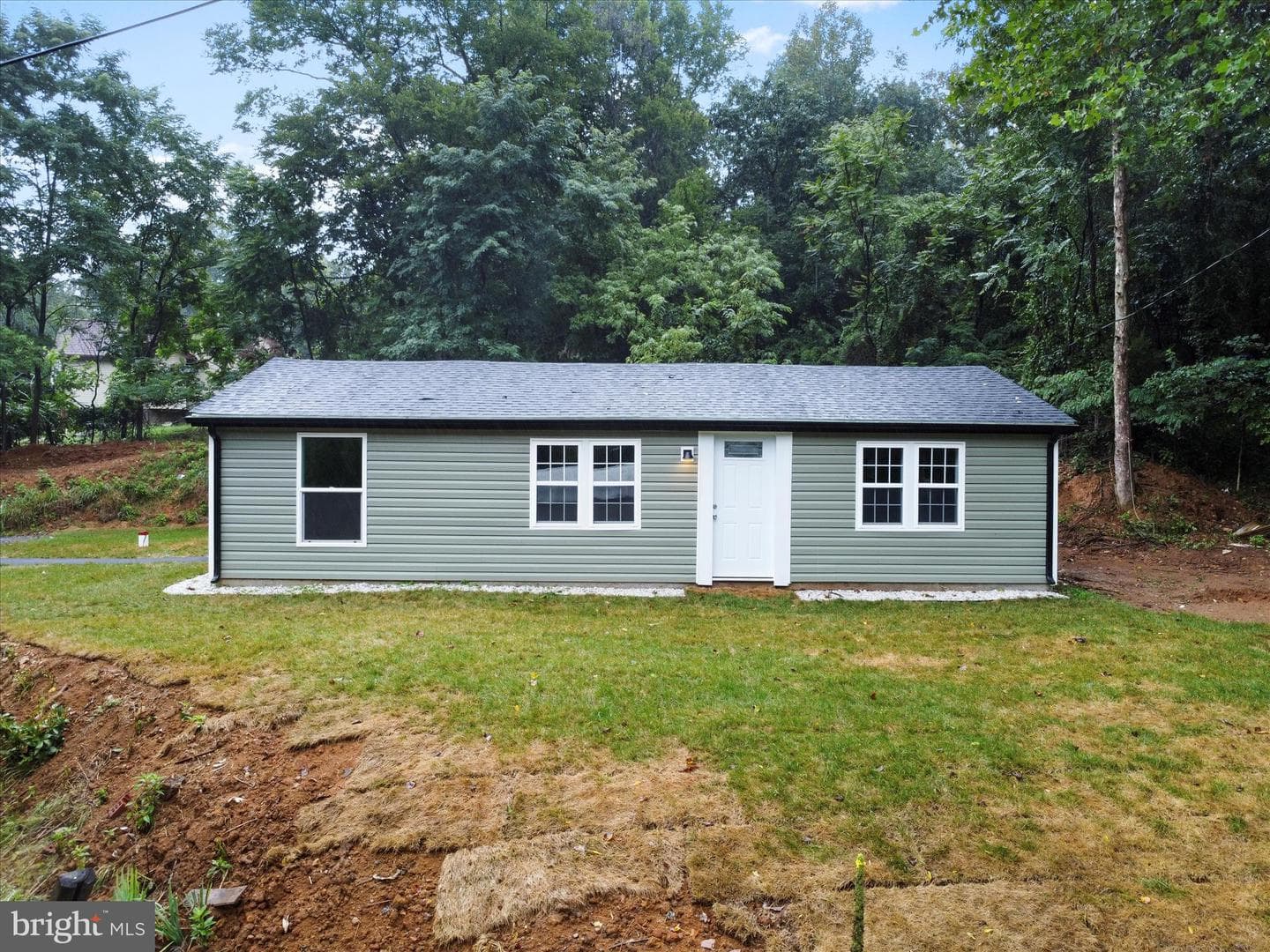 1712 Shenandoah River Drive, Harpers Ferry