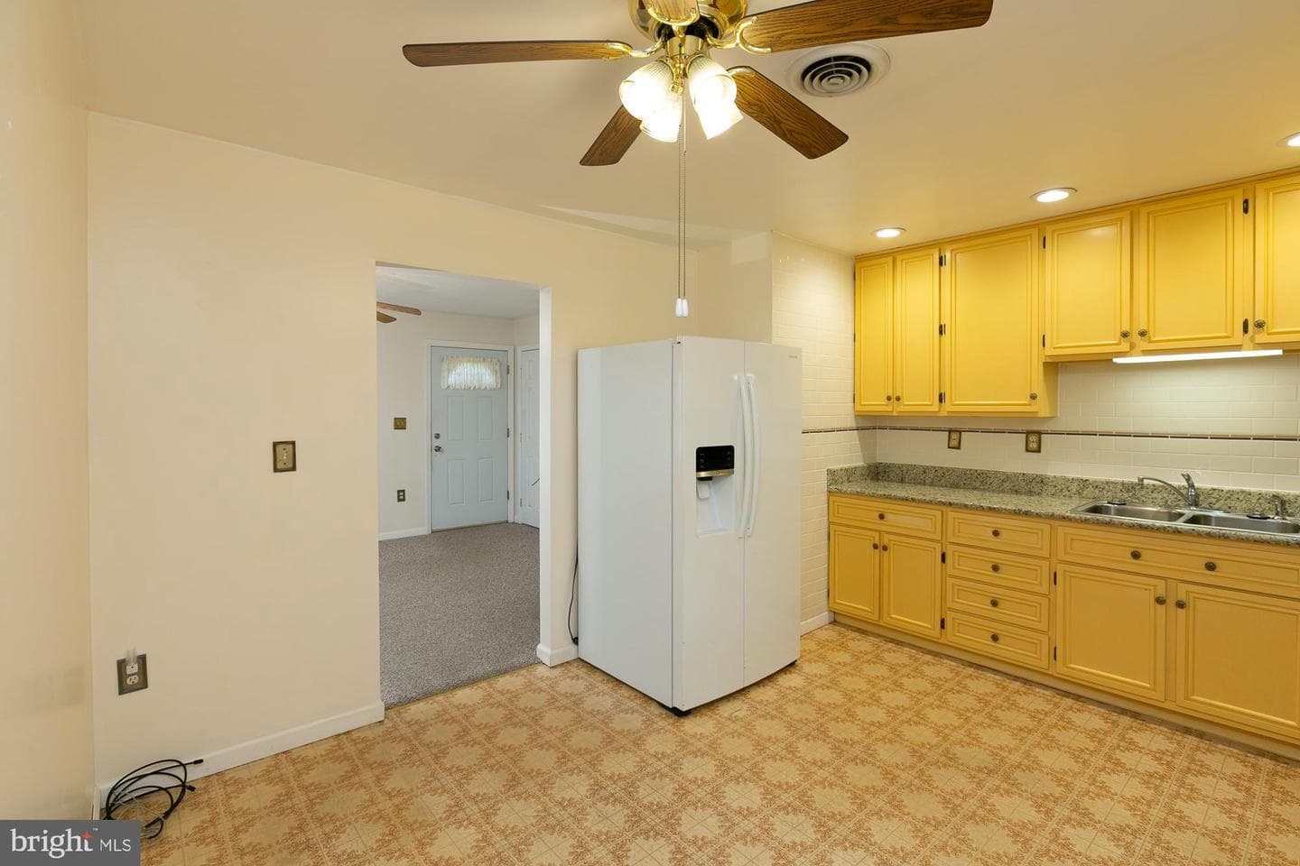 19 Cardinal Drive photo 21