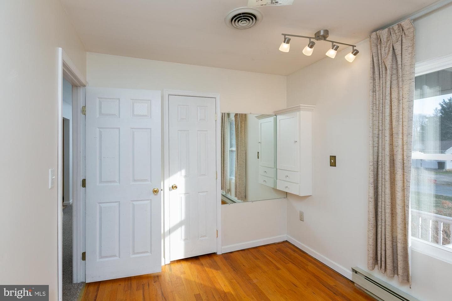 19 Cardinal Drive photo 30