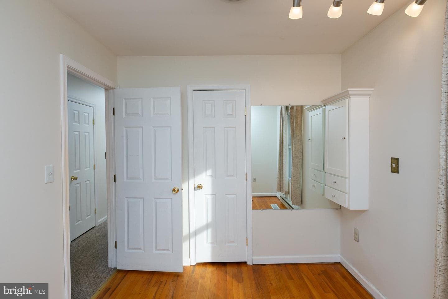 19 Cardinal Drive photo 31