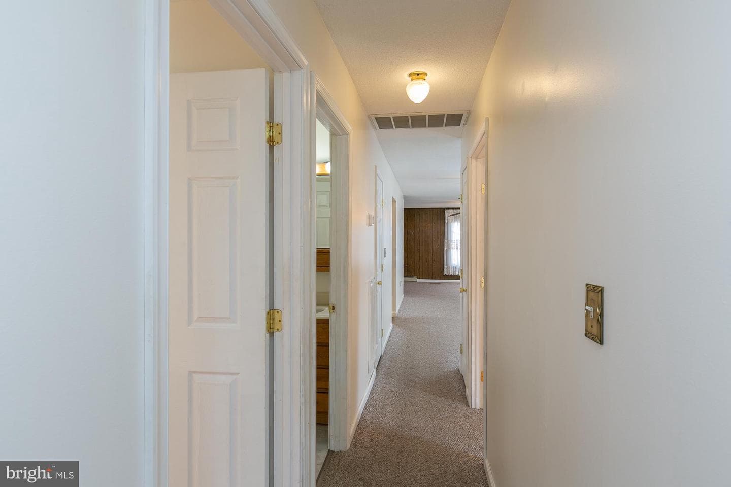 19 Cardinal Drive photo 50