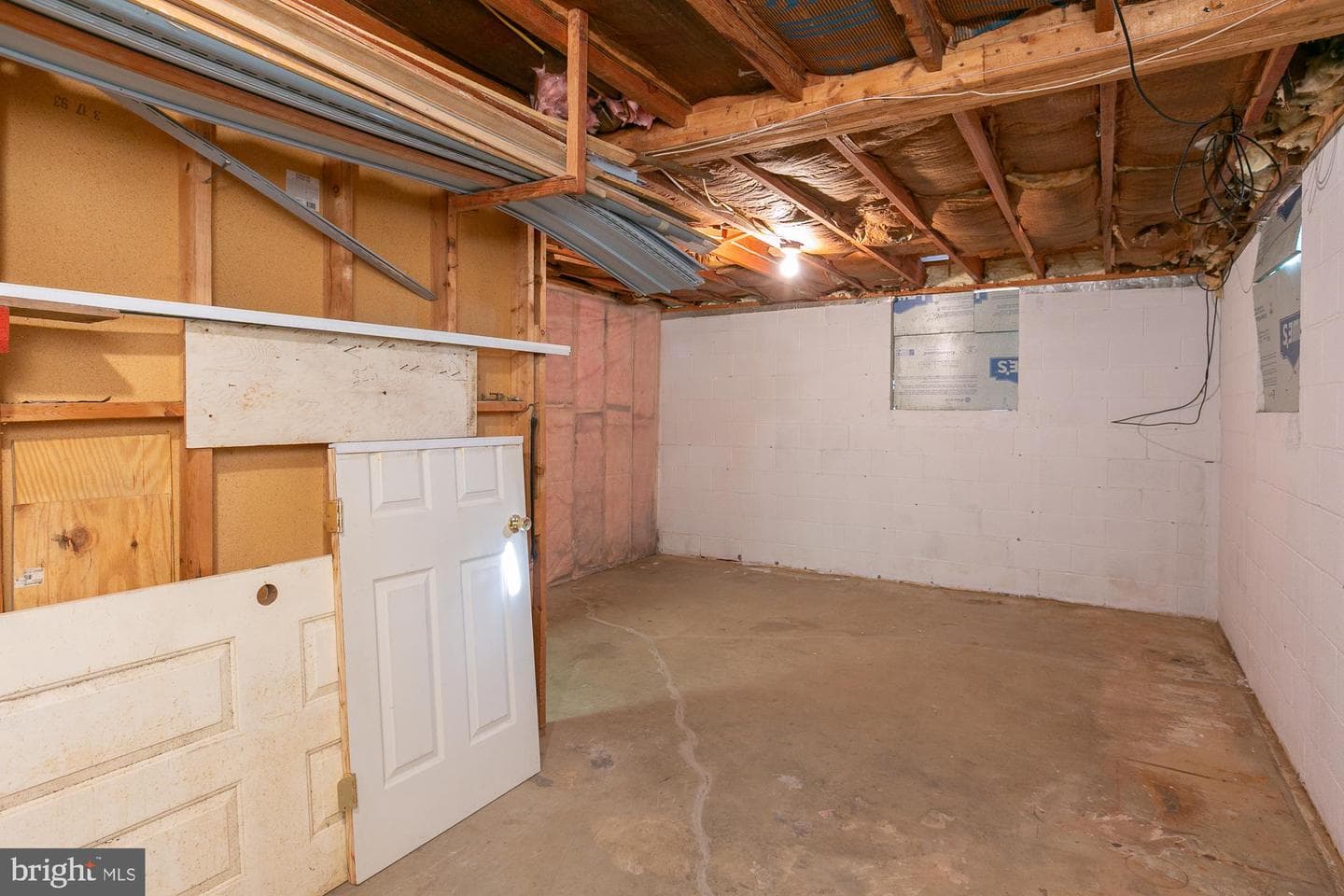 19 Cardinal Drive photo 59