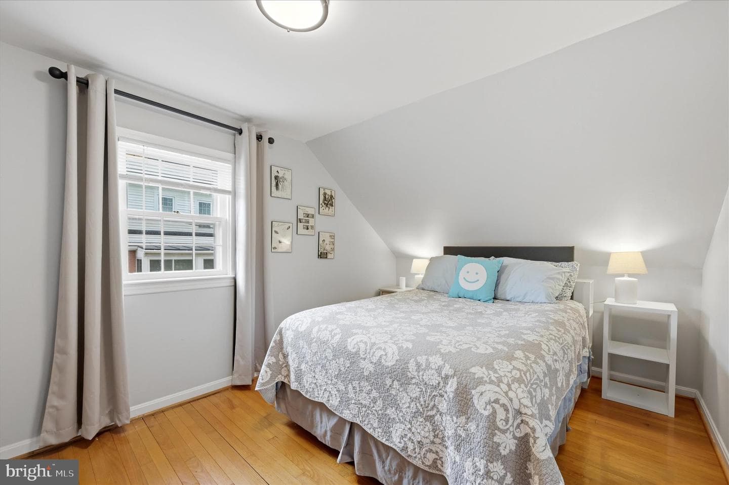 410 E Hunter Street photo 18