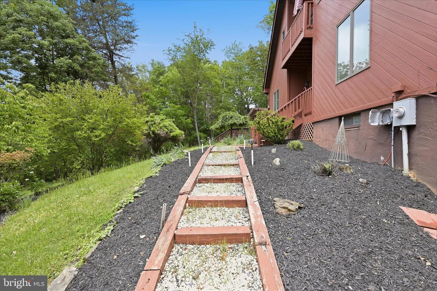 54 Sumac Lane photo 5