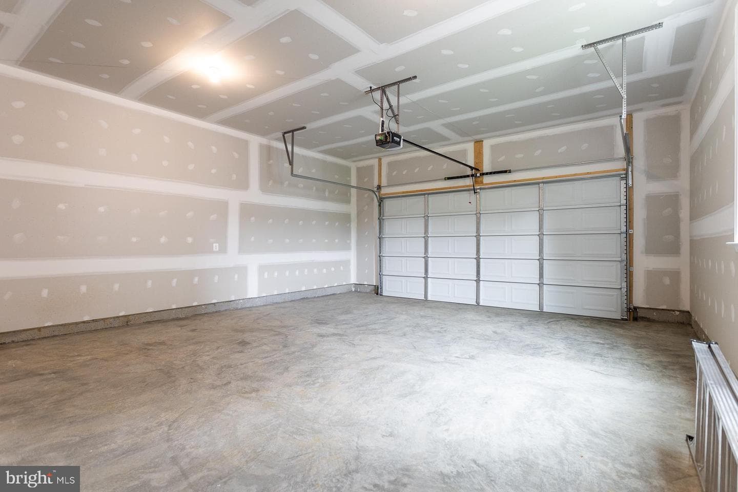 Tbb Prospect Hill Boulevard #raymore Ii photo 30