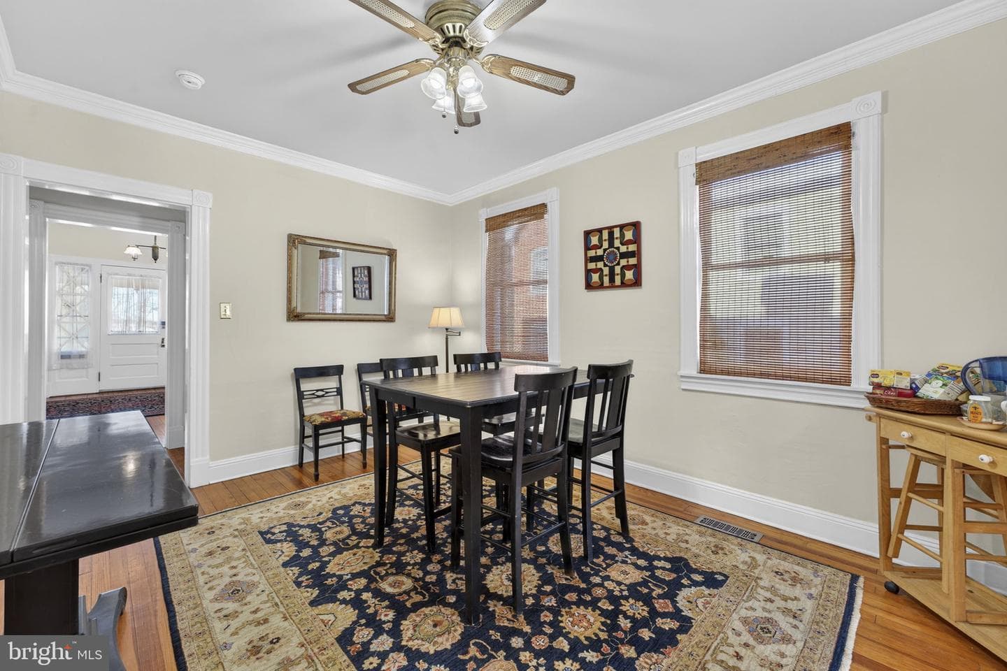 523 S George Street photo 35