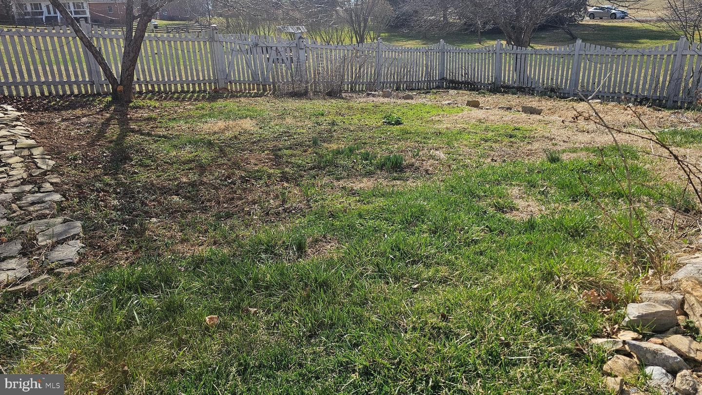 30 Green Valley Drive photo 12