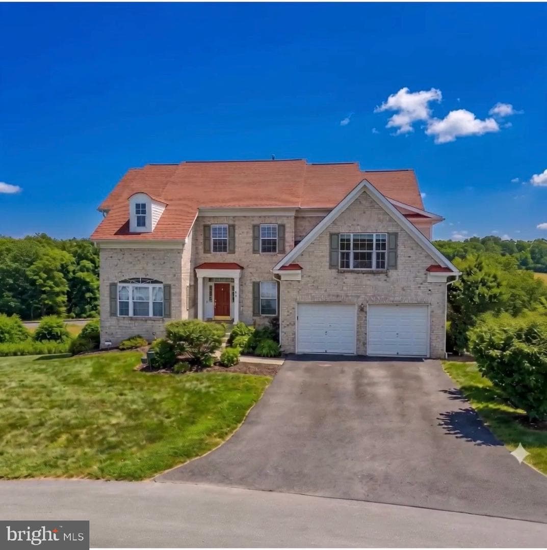 48 Field Crest Court, Shepherdstown