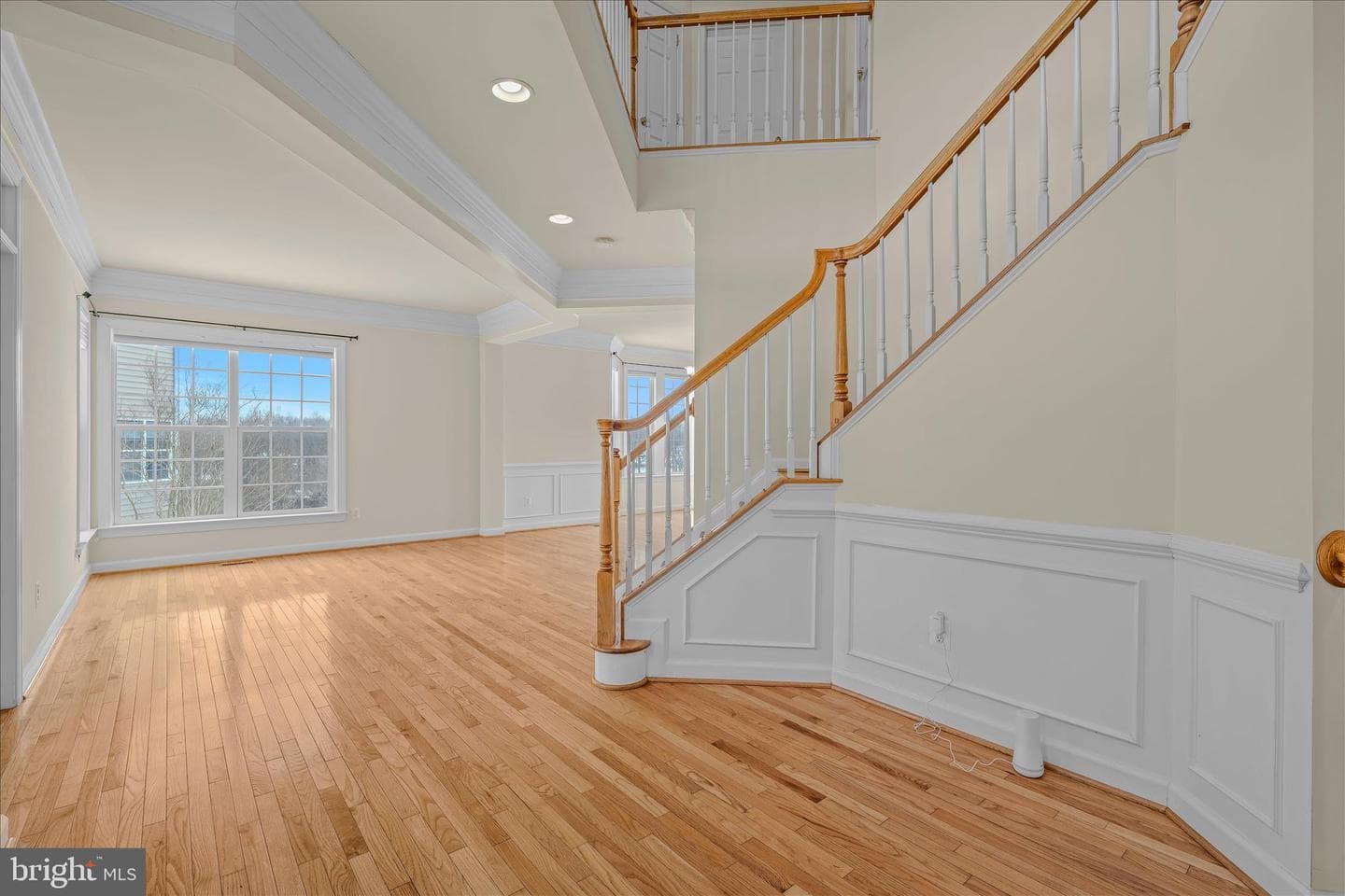 48 Field Crest Court photo 7