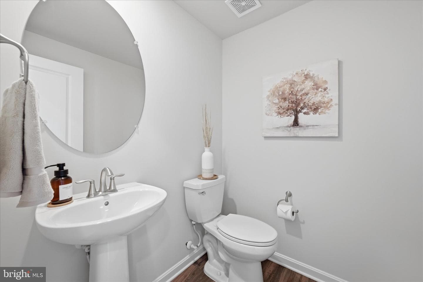50 Feldberg Drive photo 19