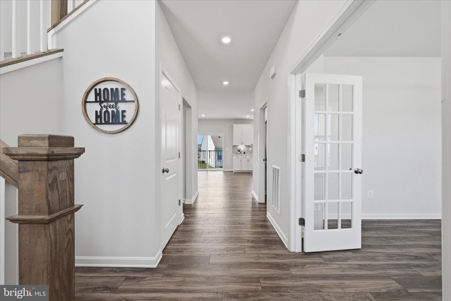 50 Feldberg Drive photo 6