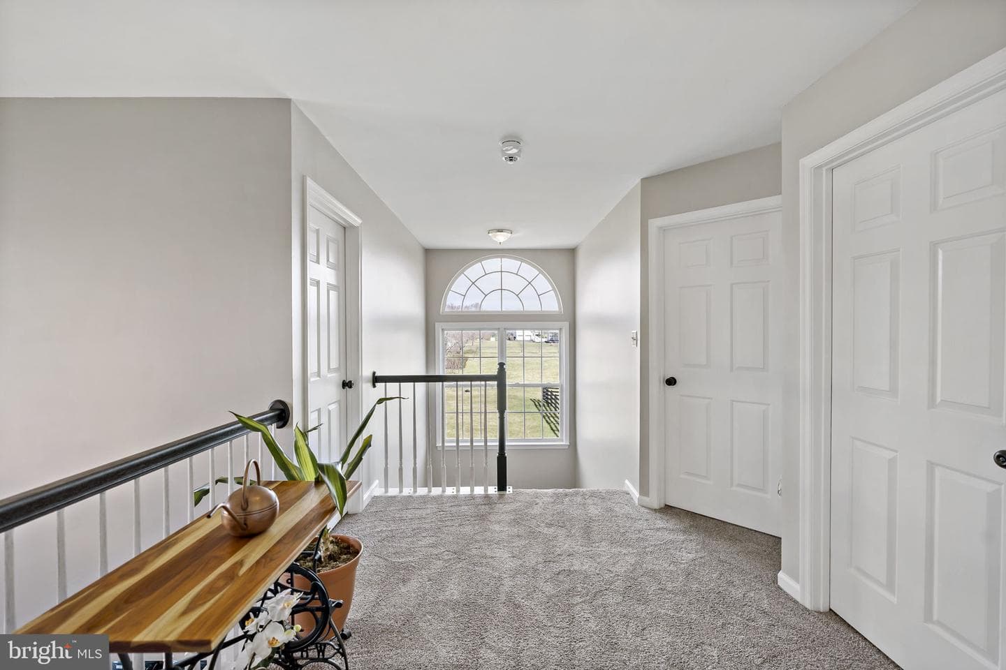 118 Carriage Drive photo 32