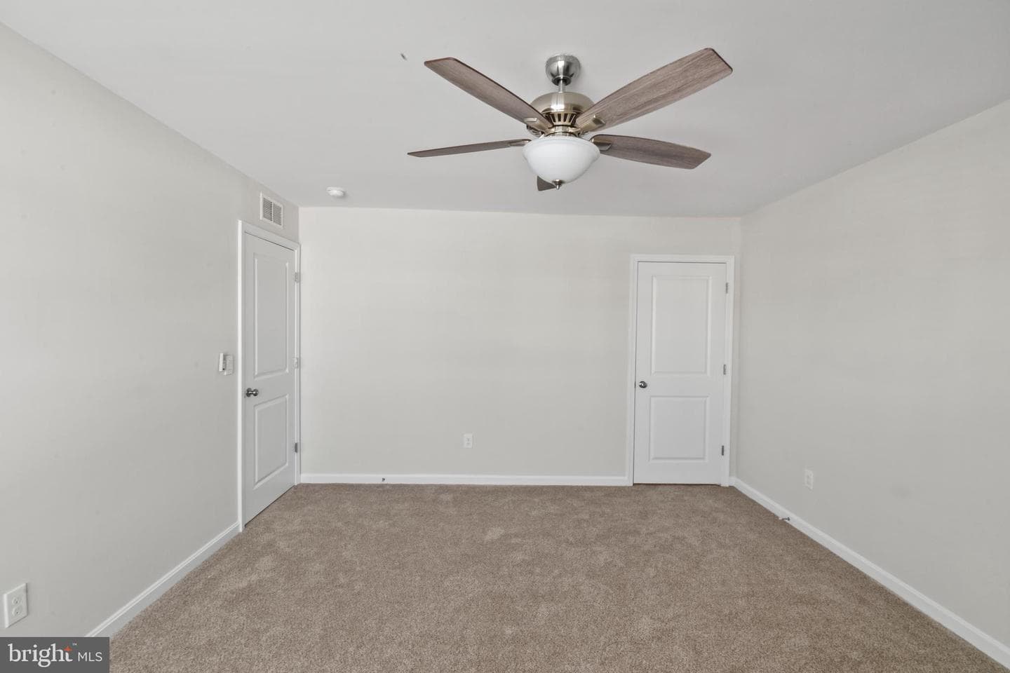 194 Gumspring Drive photo 11