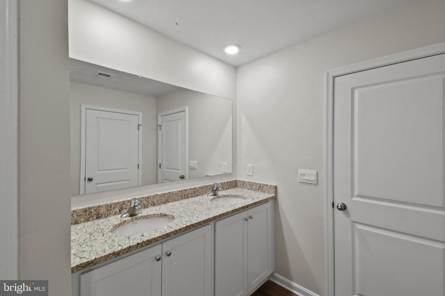 194 Gumspring Drive photo 23
