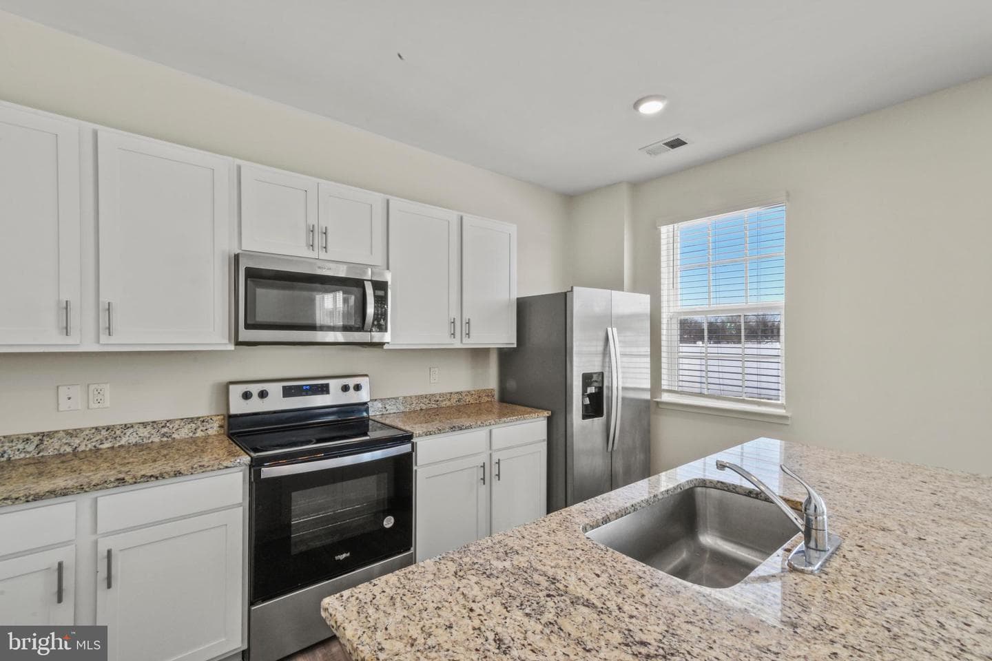 194 Gumspring Drive photo 5