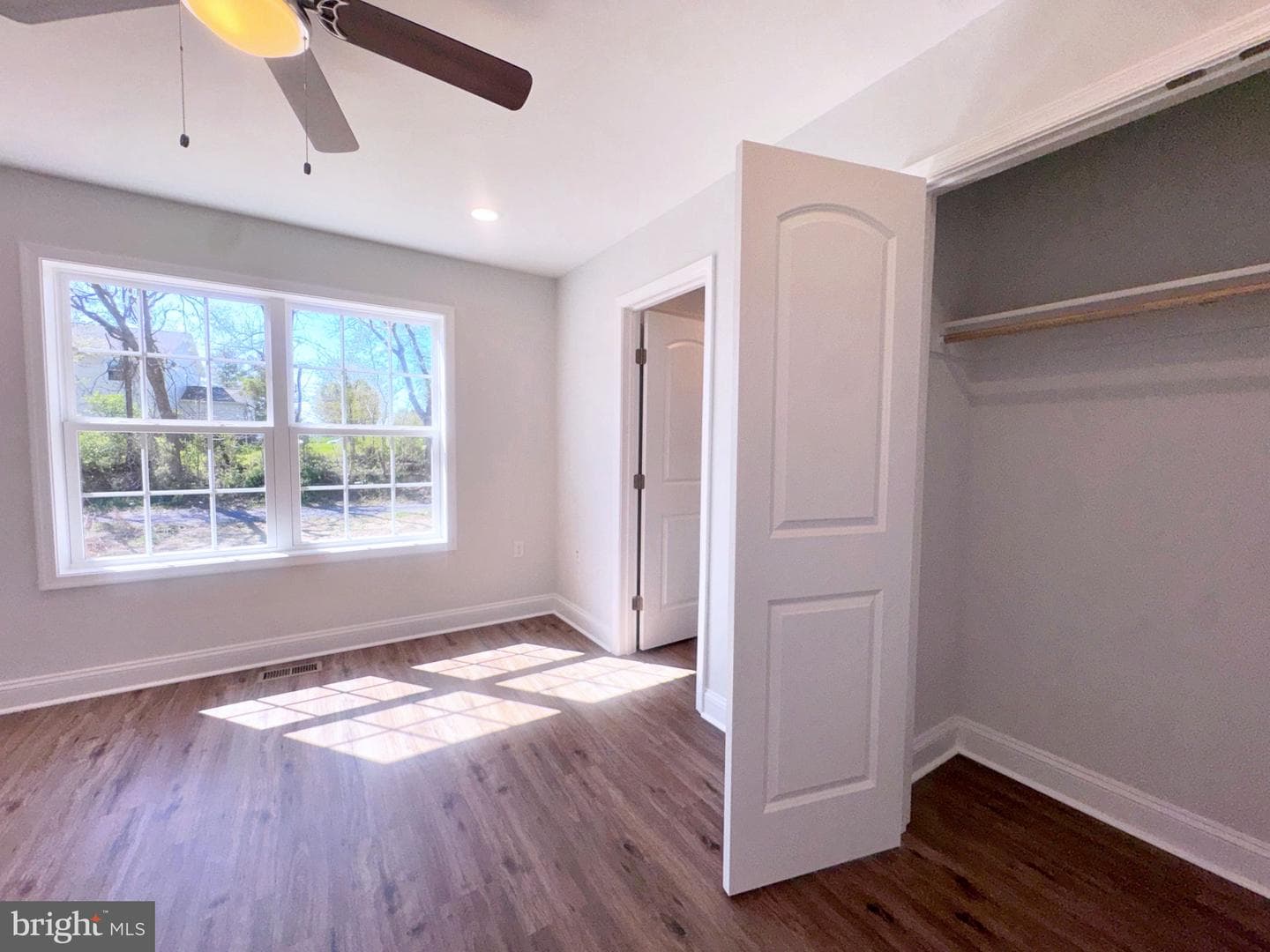 375 Burns Street photo 18