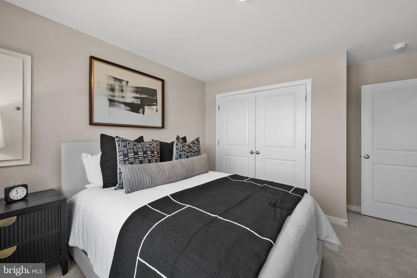 14 Aloma Street photo 5