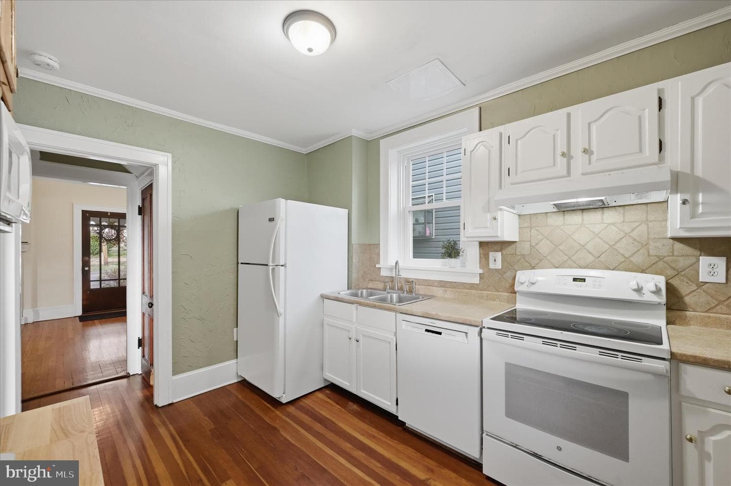 329 N Mildred Street photo 17