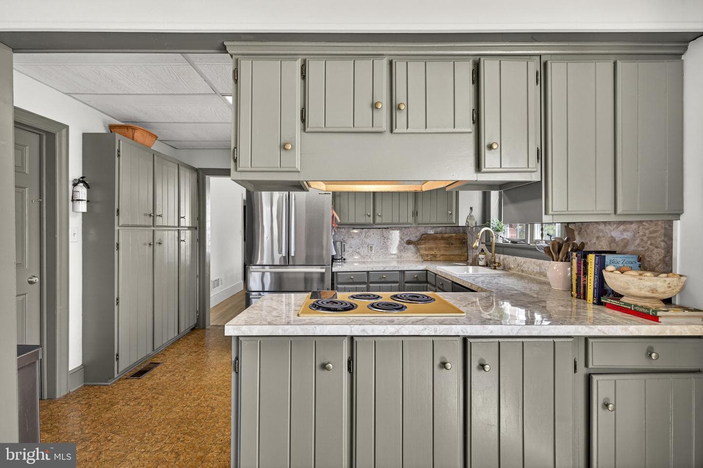 22 Fairmont Avenue photo 32