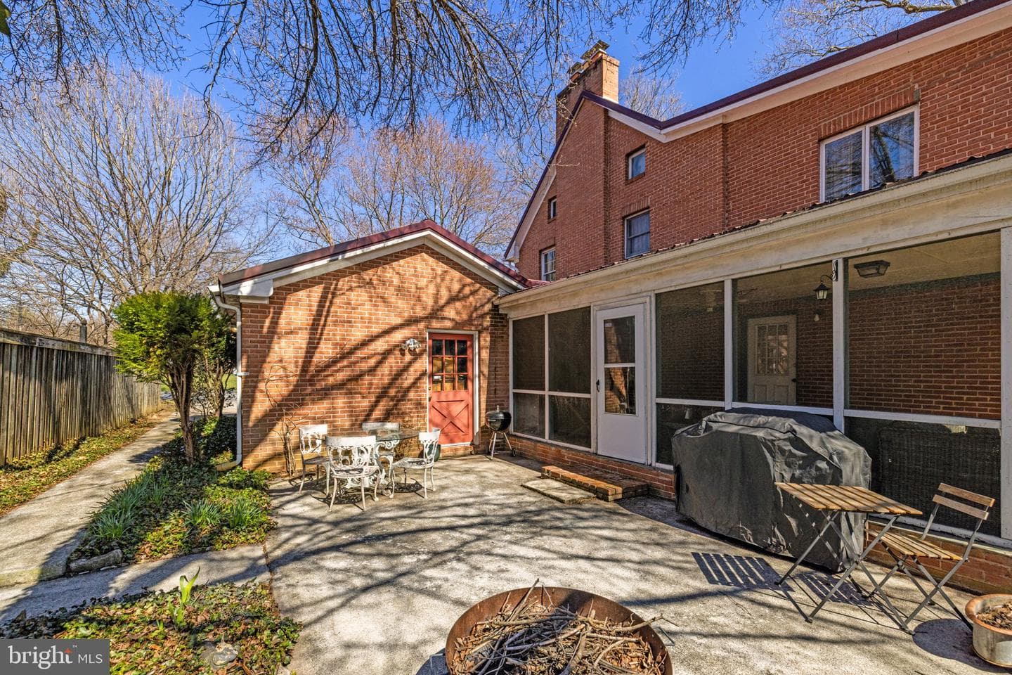 22 Fairmont Avenue photo 92