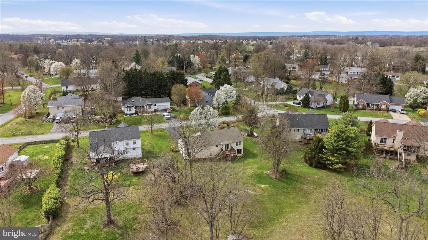 48 Altoona Way photo 50