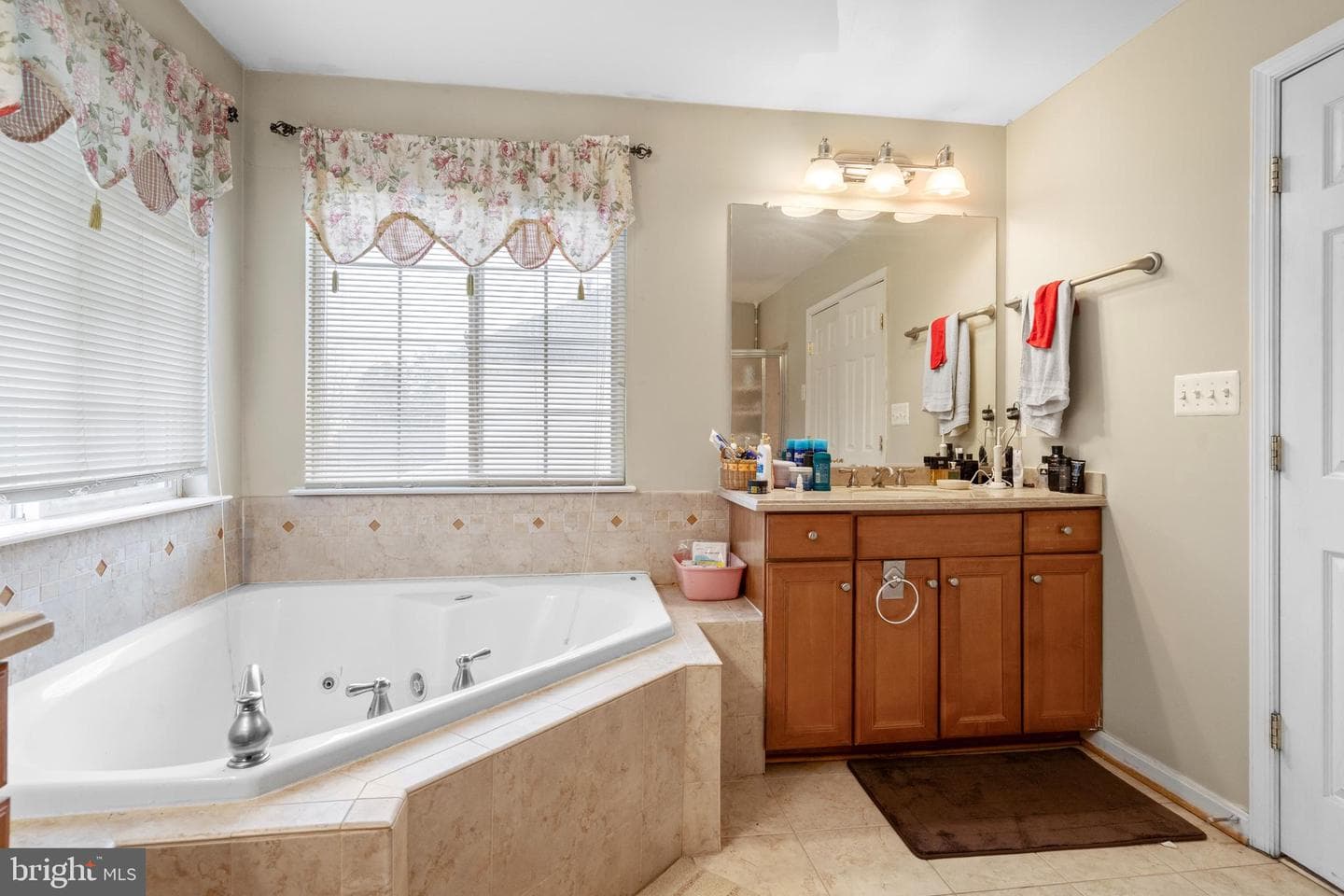 230 Summer Grove Drive photo 38