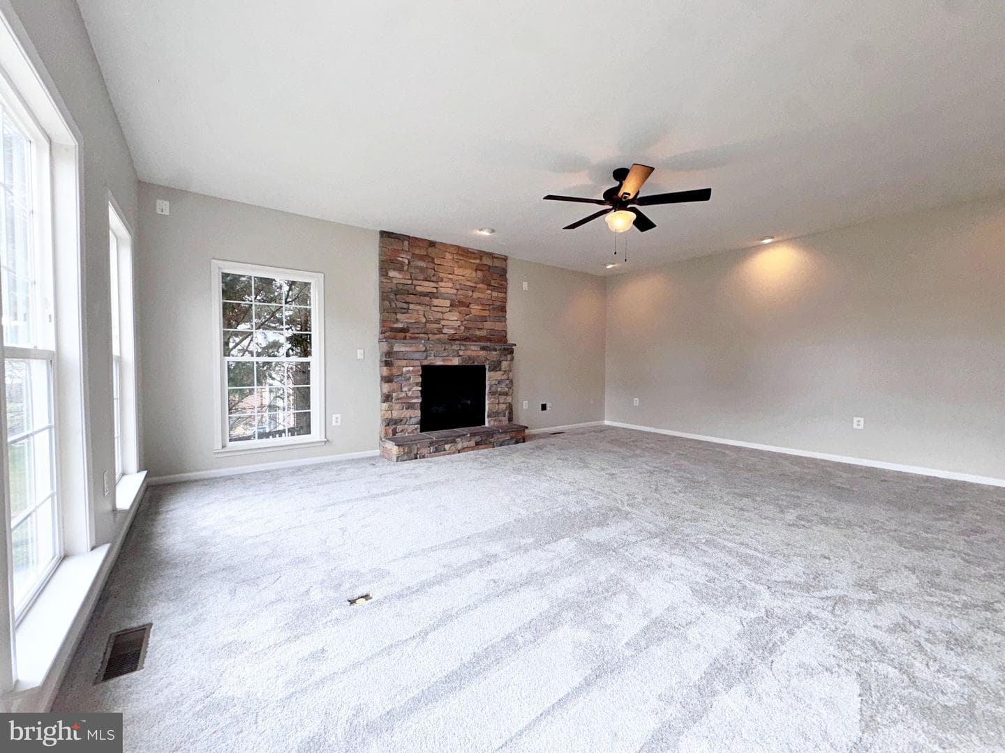 830 Sawgrass Drive photo 13