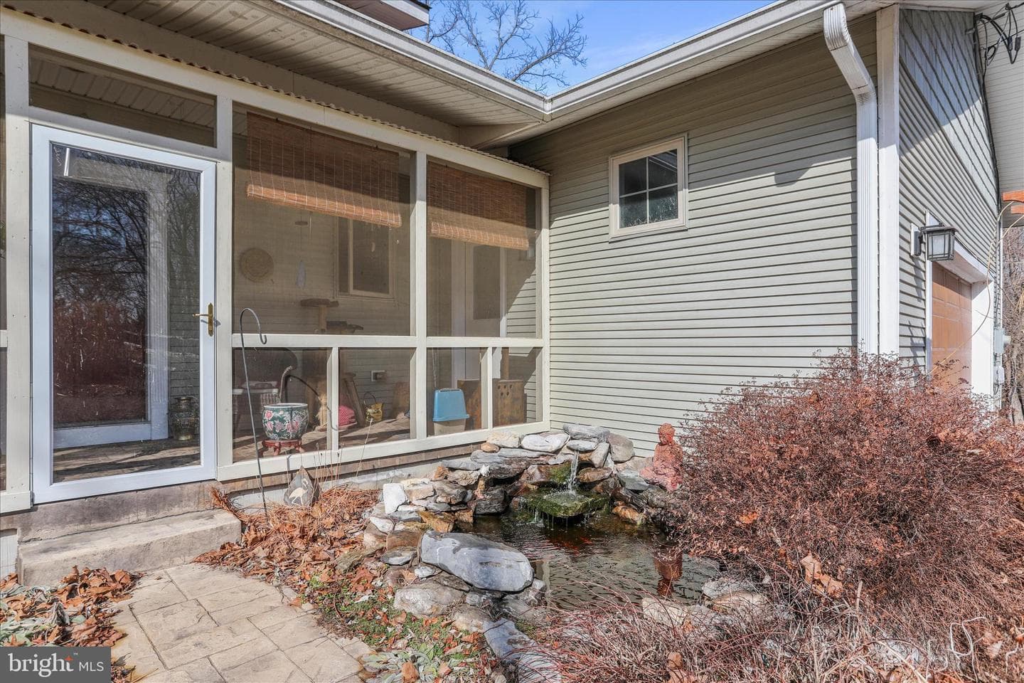 183 Byer Lane photo 41
