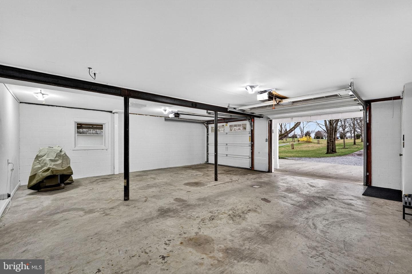 6864/6860 Engle Molers Road photo 95