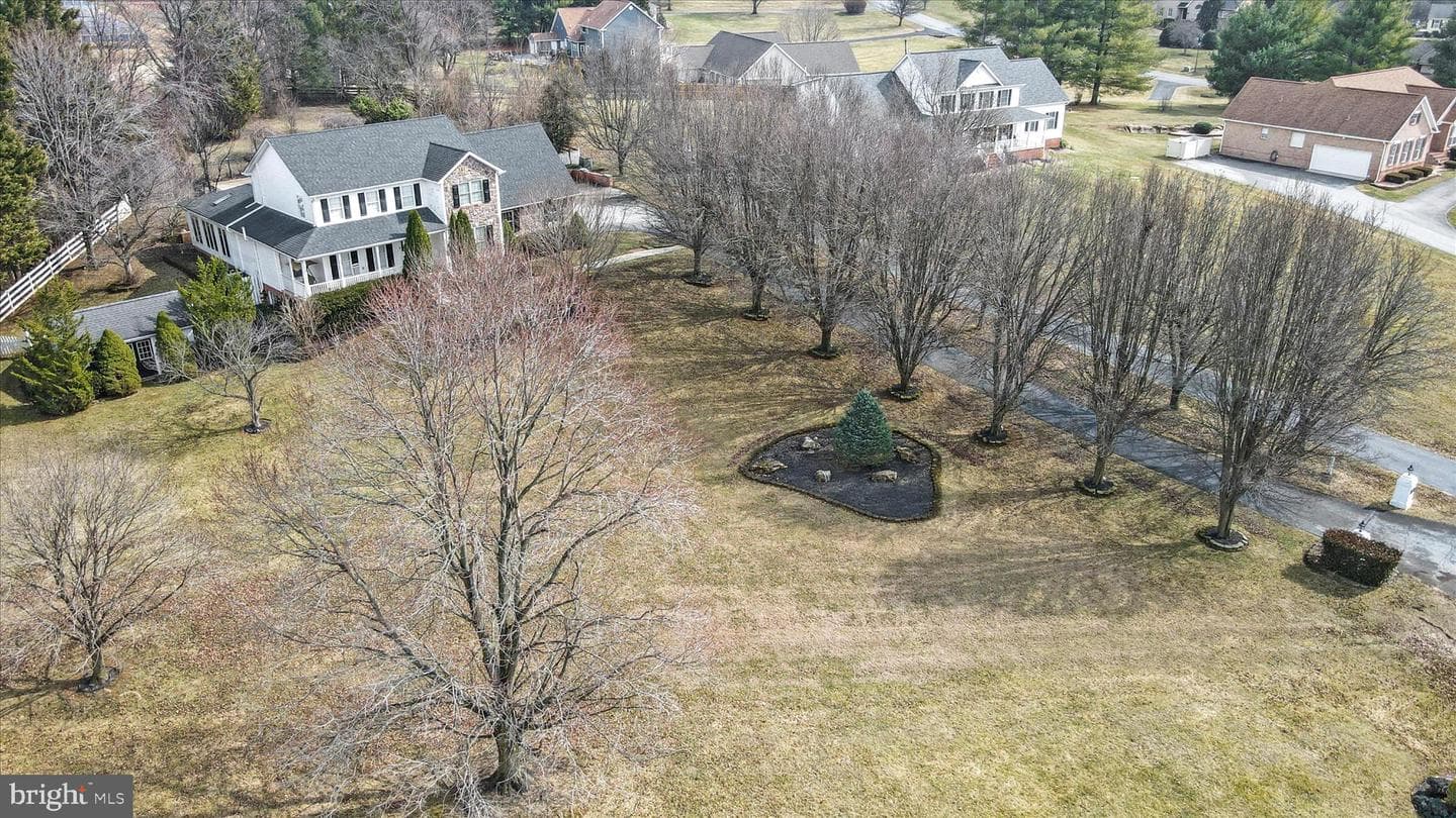 108 Foxhall Road photo 36