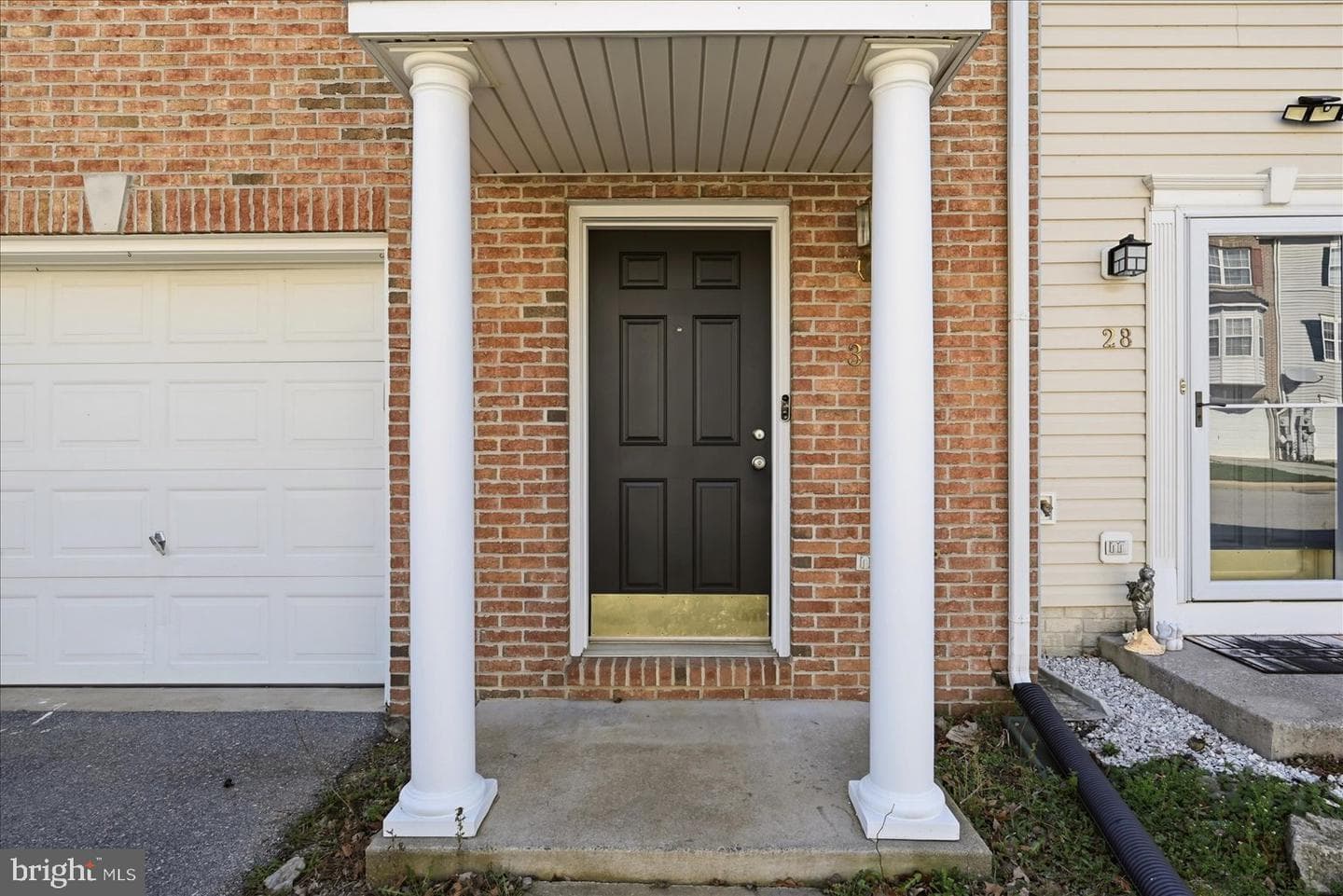 32 Bruce Drive photo 3