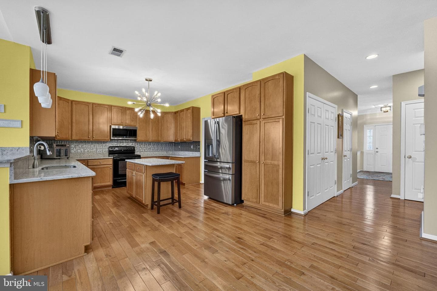 10 Walker Court photo 19