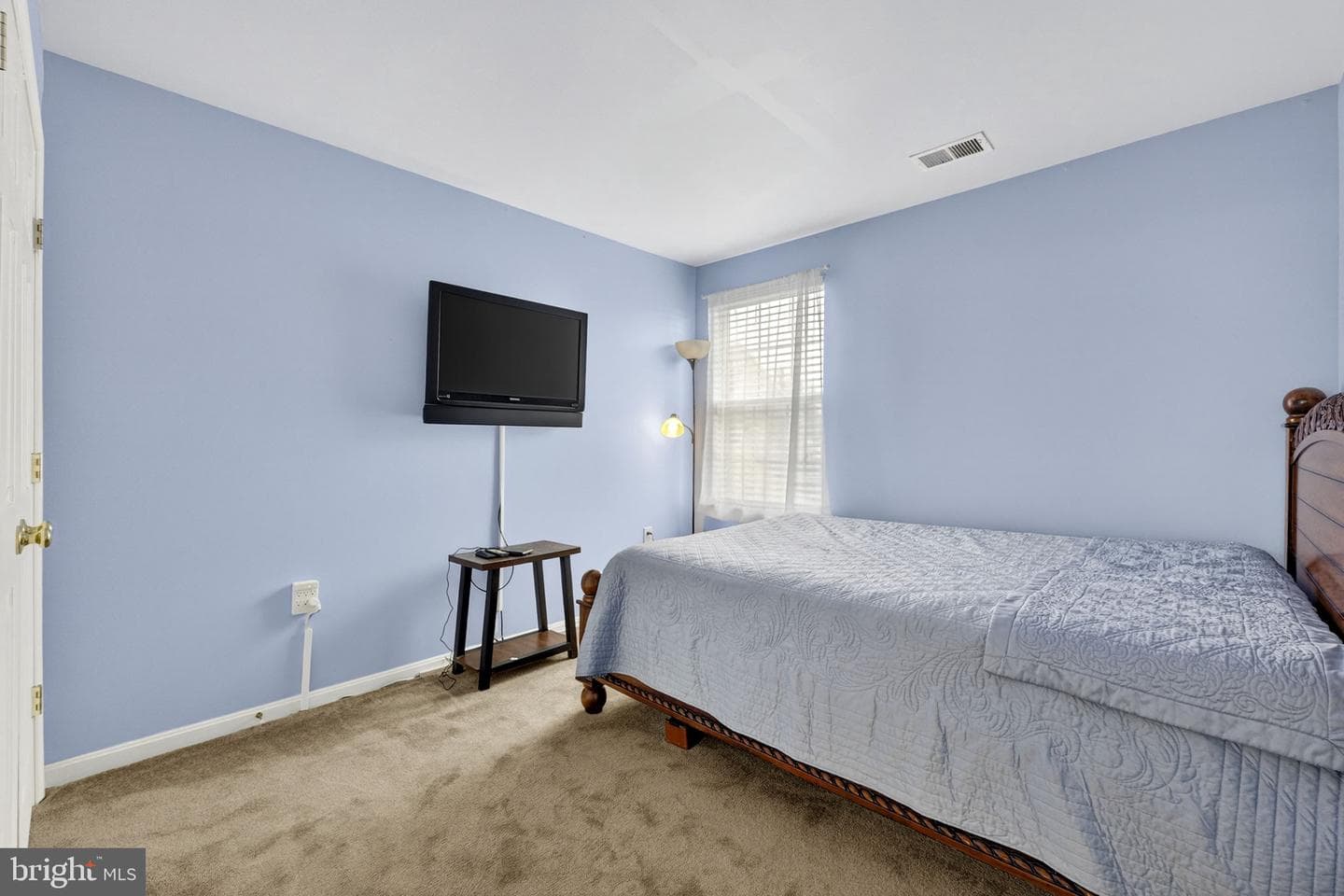 10 Walker Court photo 29