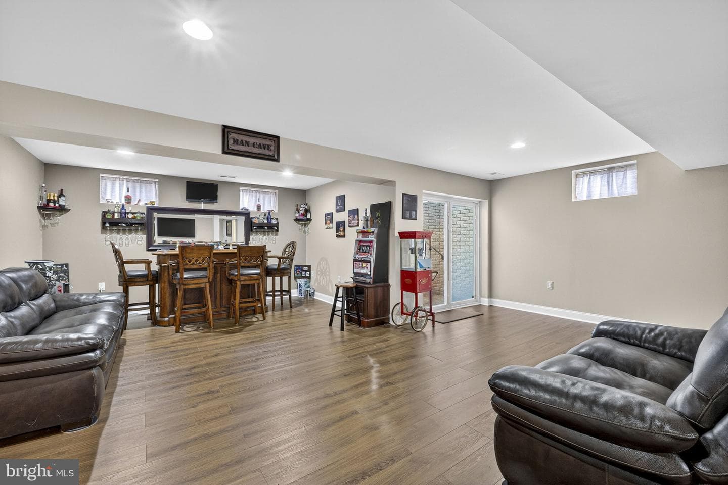 10 Walker Court photo 47