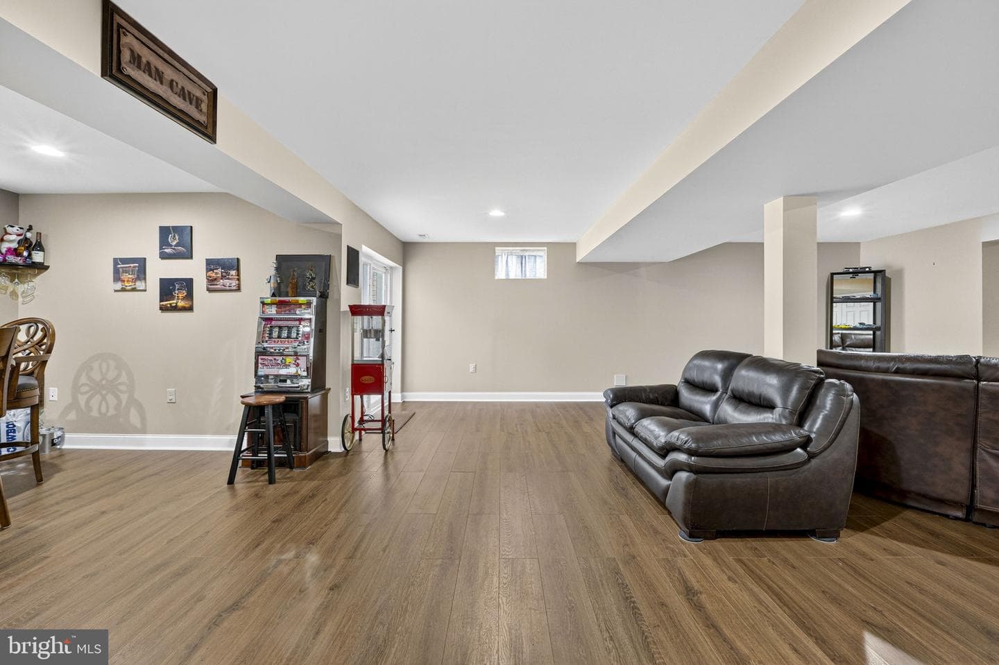 10 Walker Court photo 49