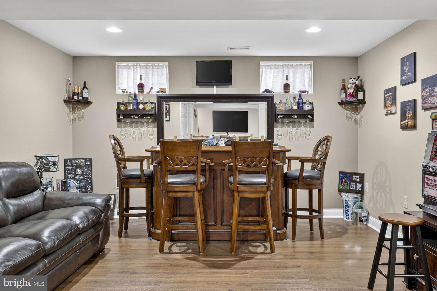 10 Walker Court photo 9