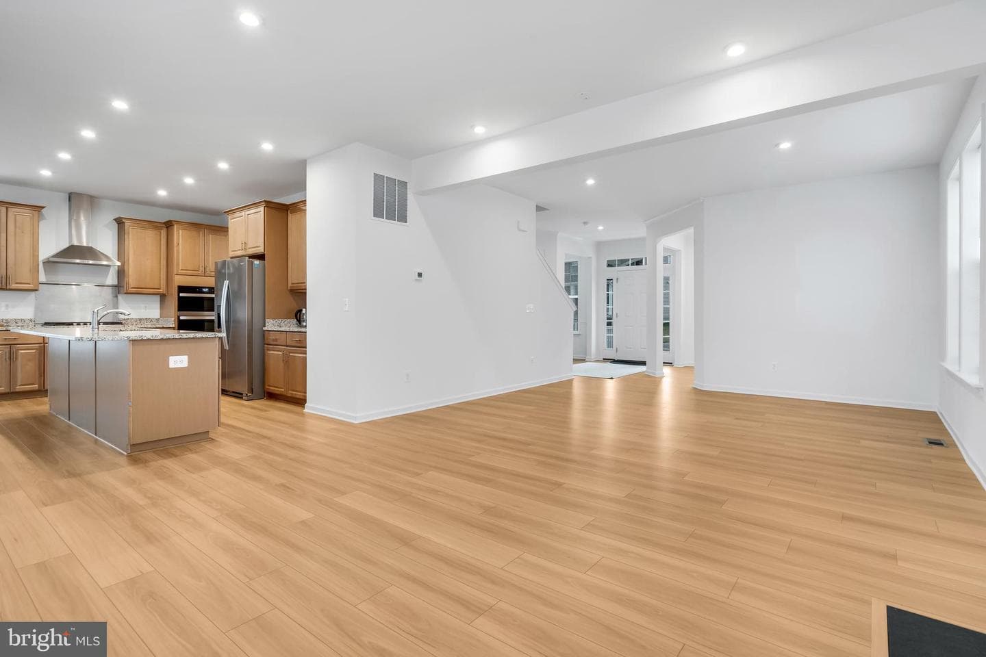 290 Newbury Street photo 15